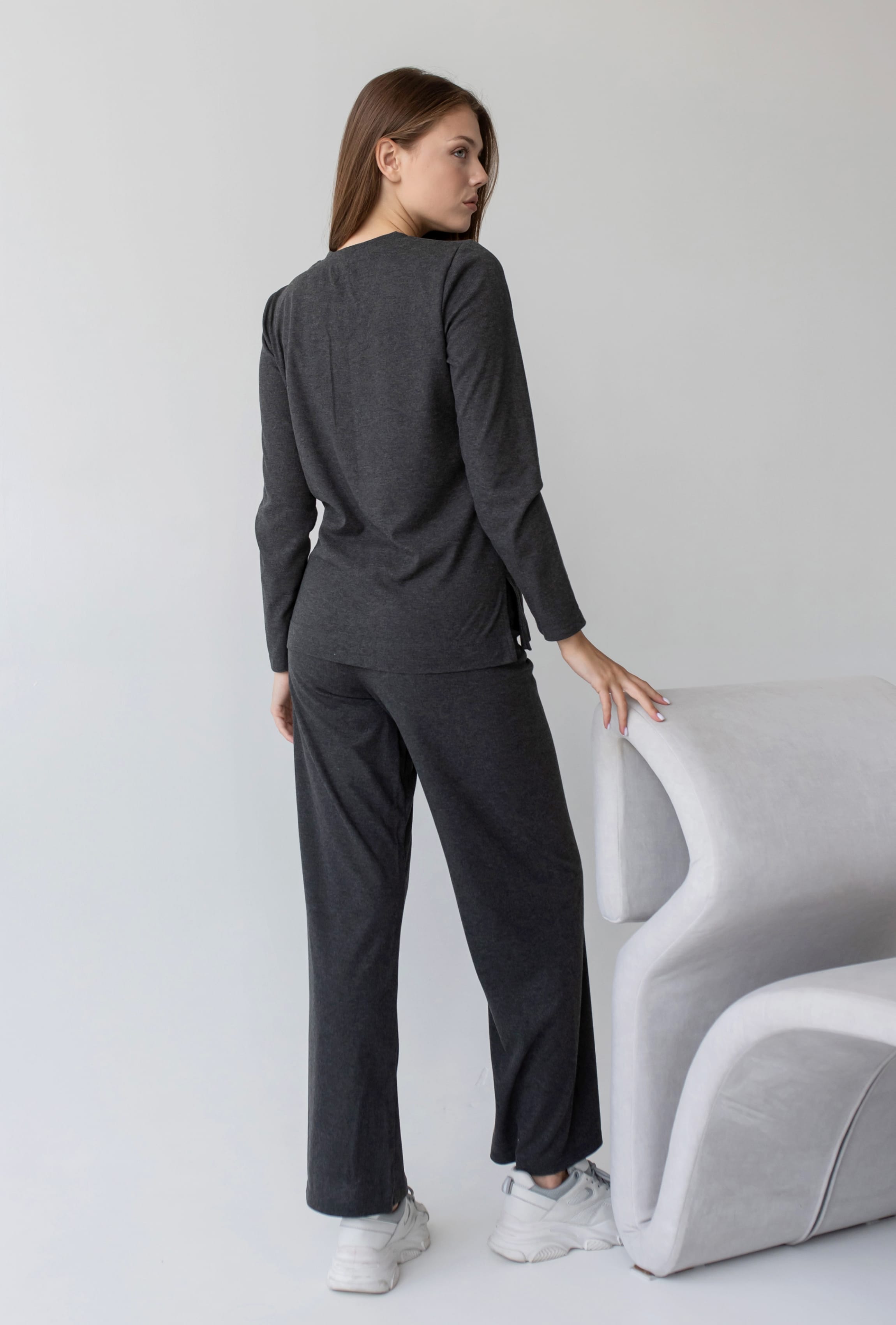 Графитовый костюм Натали — 398835. Maritel. Изображенние 1 Графитовый костюм Натали — 398835. Maritel. Изображенние 1