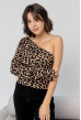 Коричневая кофта леопард на одно плечо — 549348. Maritel. Изображенние 4 Коричневая кофта леопард на одно плечо — 549348. Maritel. Изображенние 4