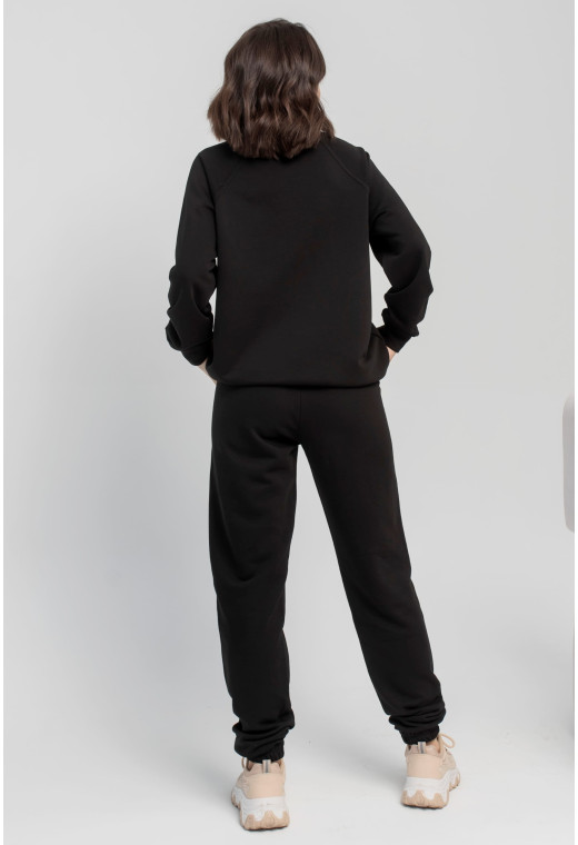 Черный спортивный костюм с отстрочкой — 287277. Maritel. Изображенние 3 Черный спортивный костюм с отстрочкой — 287277. Maritel. Изображенние 3
