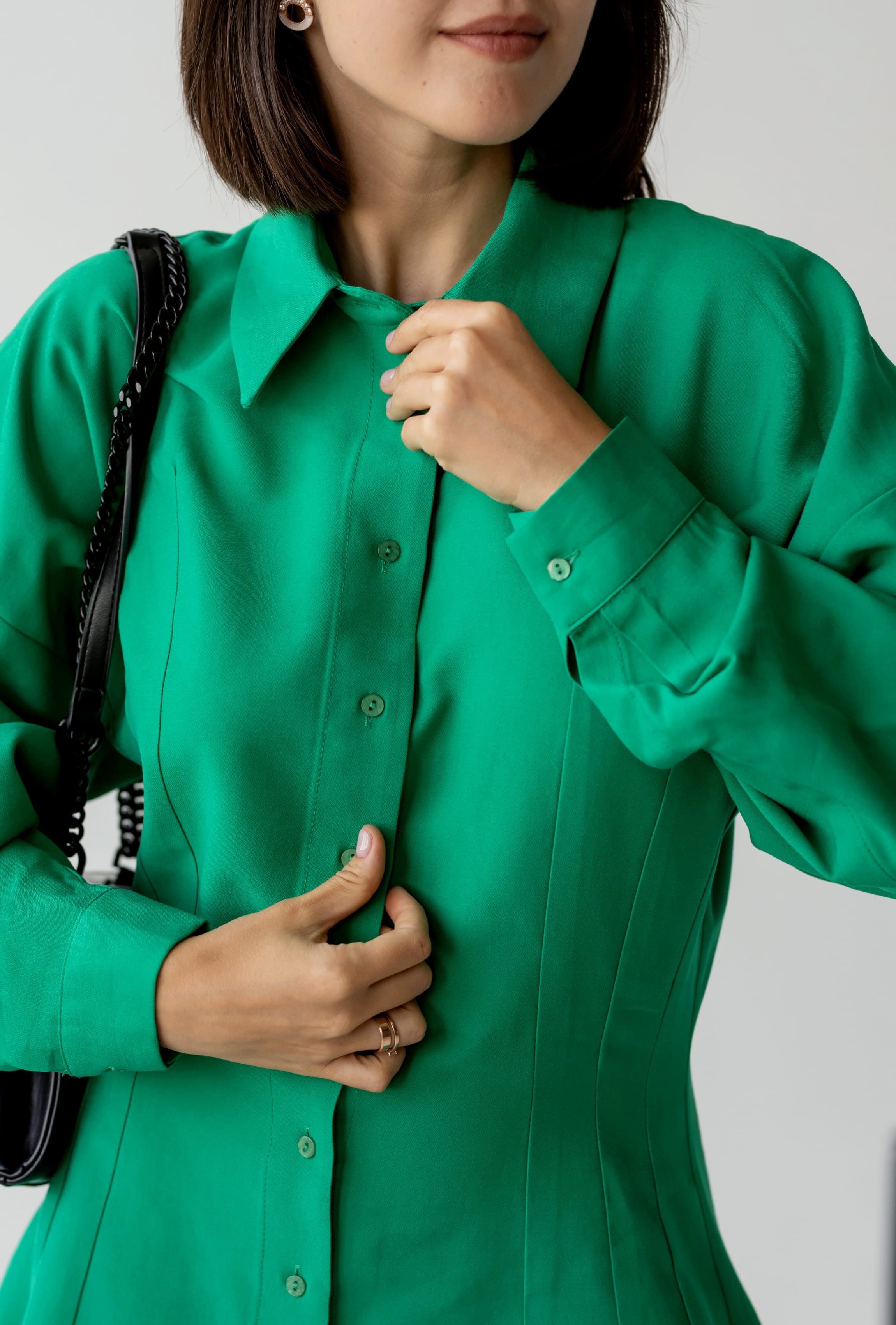 Зеленое платье на пуговицах  —  435711. Maritel. Изображенние 3