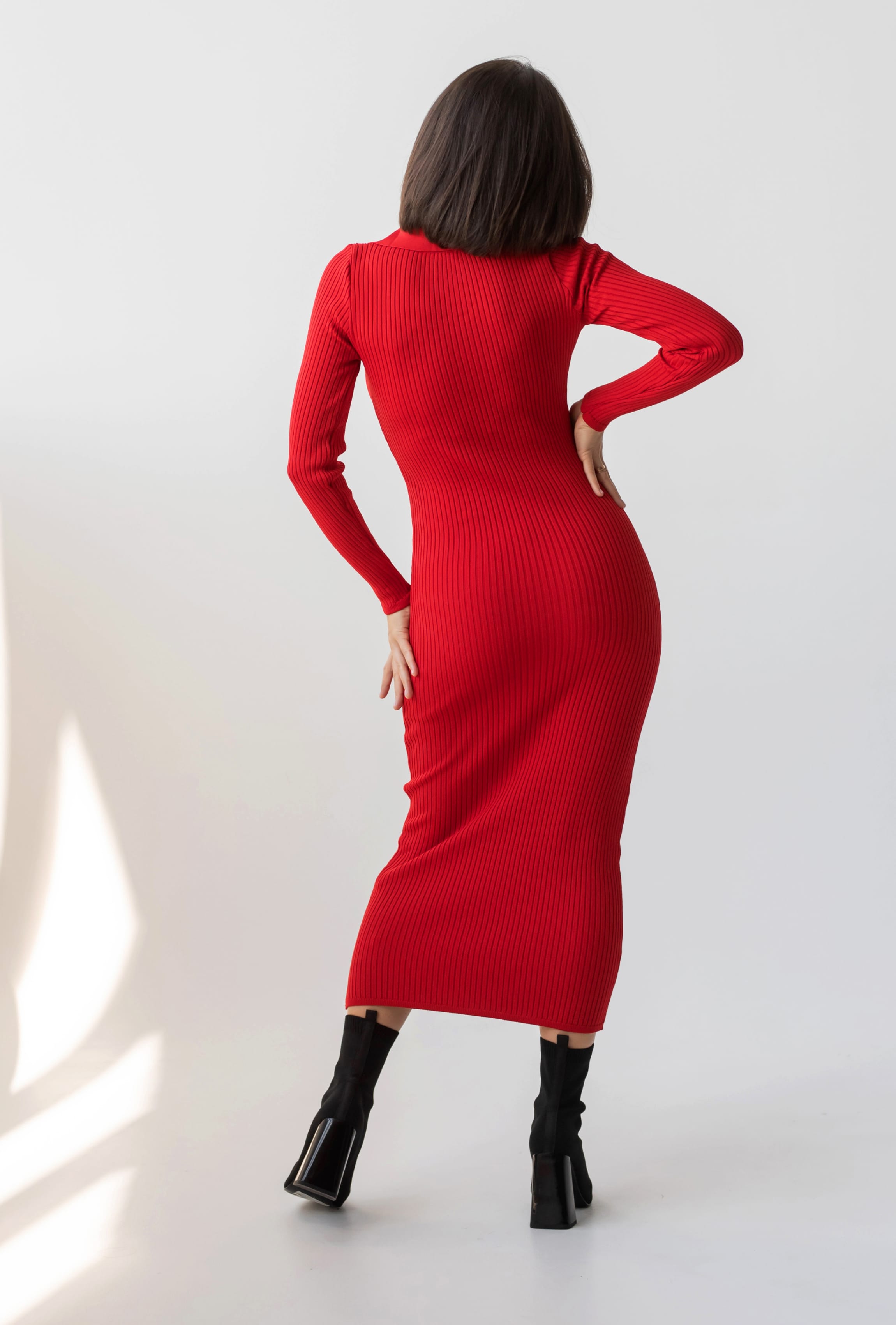 Красное платье поло — 579354. Maritel. Изображенние 1 Красное платье поло — 579354. Maritel. Изображенние 1