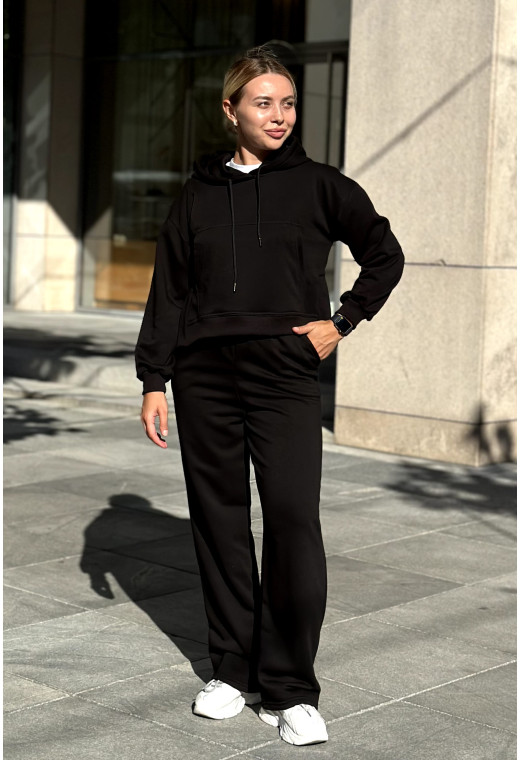 Чорний костюм петля з укороченою кофтою — 559567. Maritel. Зображення 1 Чорний костюм петля з укороченою кофтою — 559567. Maritel. Зображення 1