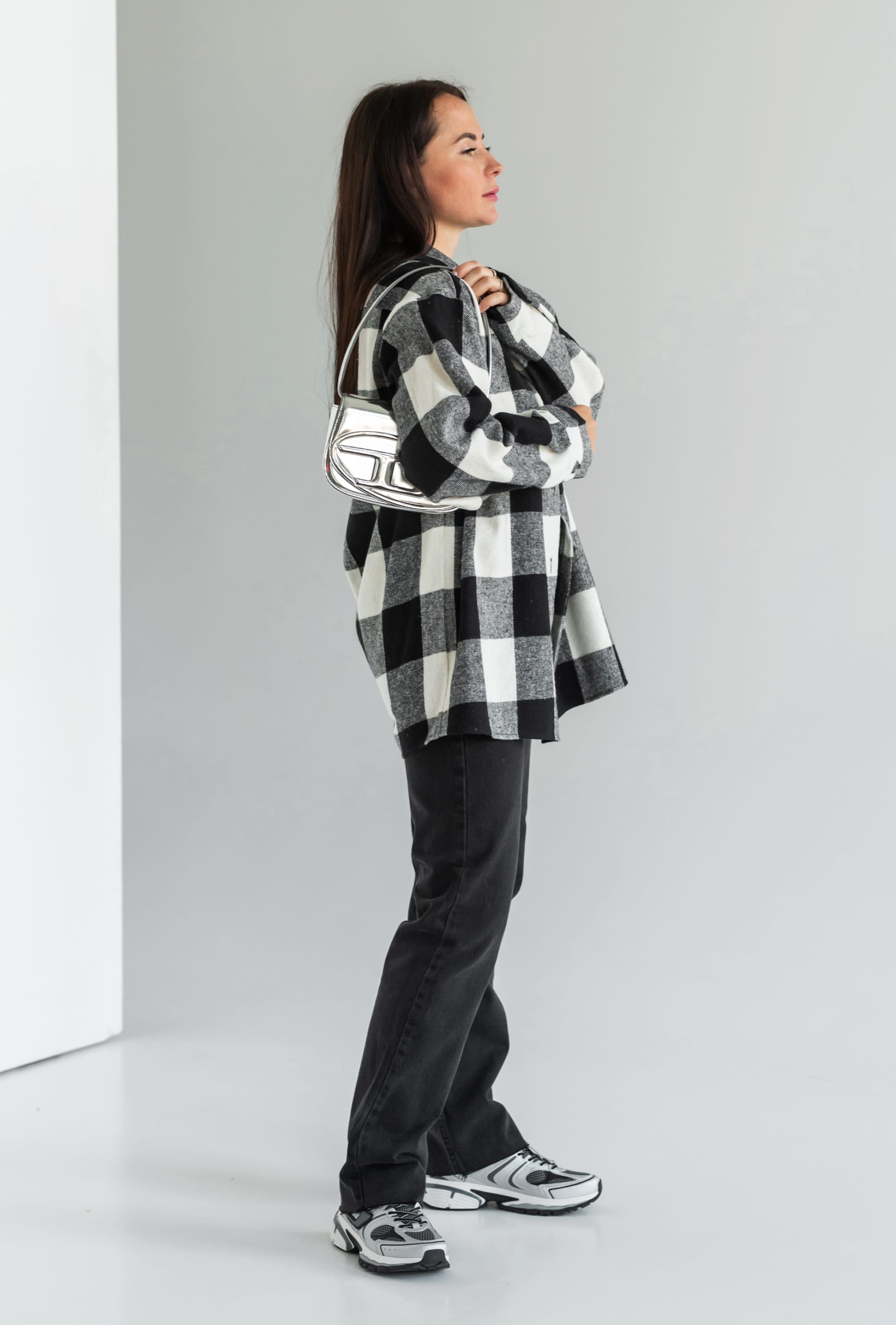 Серая теплая рубашка в клетку  —  233381. Maritel. Изображенние 6