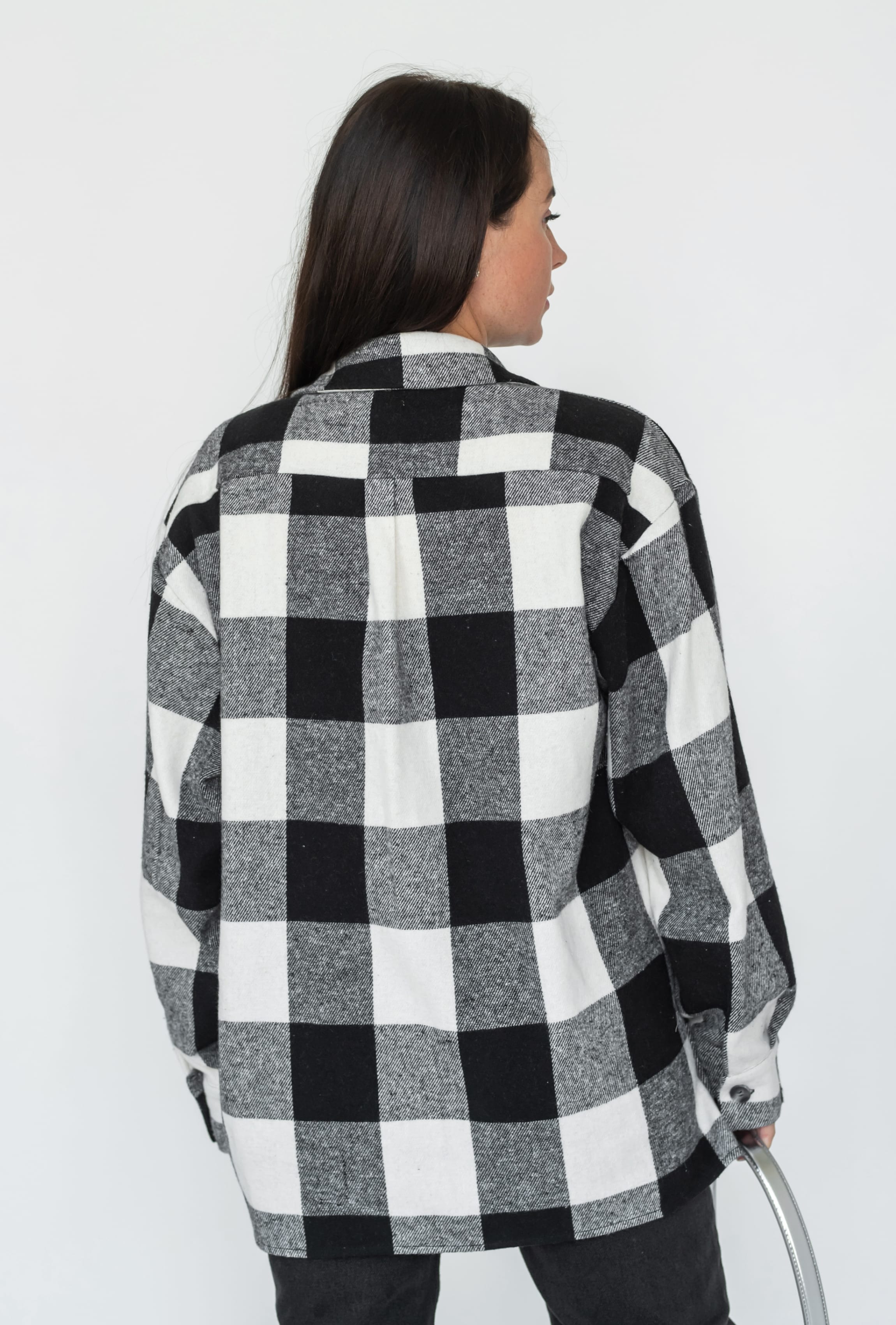 Серая теплая рубашка в клетку  —  233381. Maritel. Изображенние 2