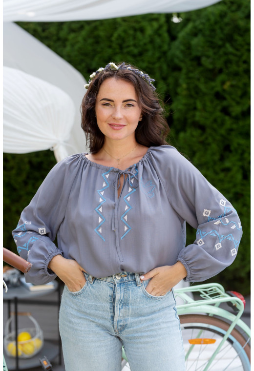 Серая вишиванка Украина — 831472. Maritel. Изображенние 4 Серая вишиванка Украина — 831472. Maritel. Изображенние 4