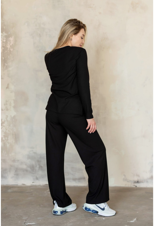 Черный костюм Натали — 433389. Maritel. Изображенние 1 Черный костюм Натали — 433389. Maritel. Изображенние 1