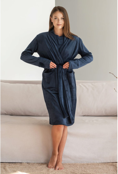 Темно-синій велюровий халат. Maritel. Зображення 2
