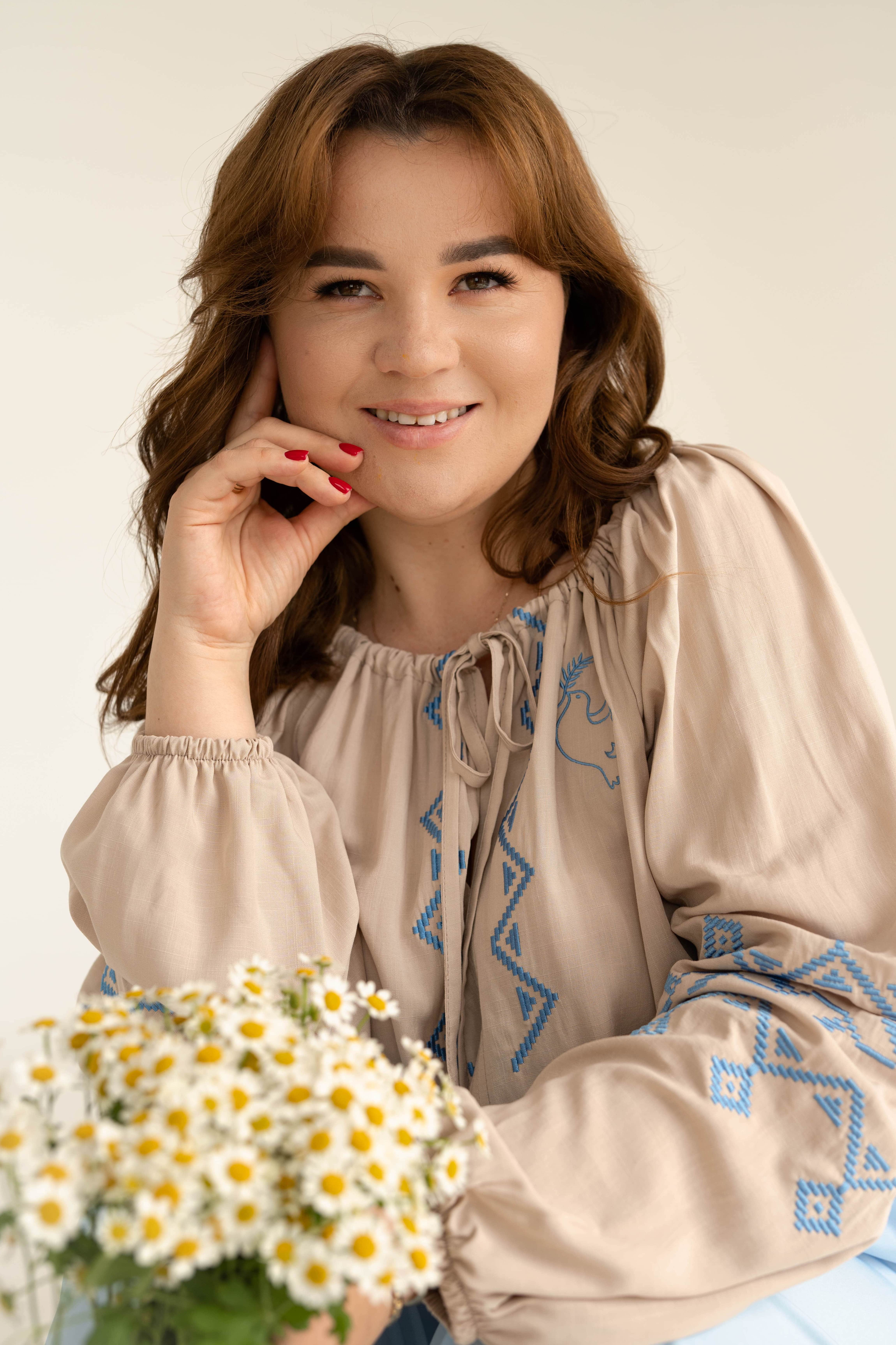 Бежева вишиванка Україна  —  924580. Maritel. Зображення 1