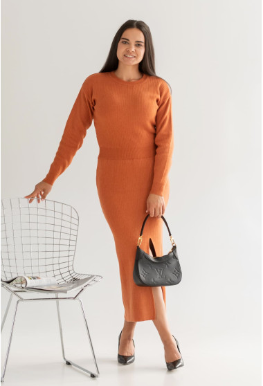 Коричневий костюм в'язка зі спідницею міді. Maritel. Зображення 7 Коричневий костюм в'язка зі спідницею міді. Maritel. Зображення 7