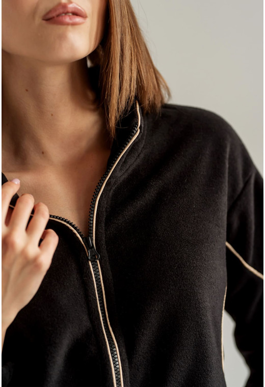 Черный костюм флис с кантом — 388615. Maritel. Изображенние 3 Черный костюм флис с кантом — 388615. Maritel. Изображенние 3