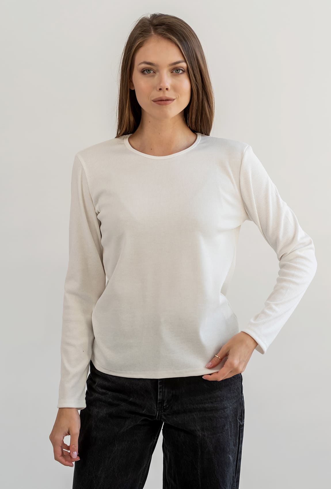 Лонгслив в рубчик молоко —  280102. Maritel