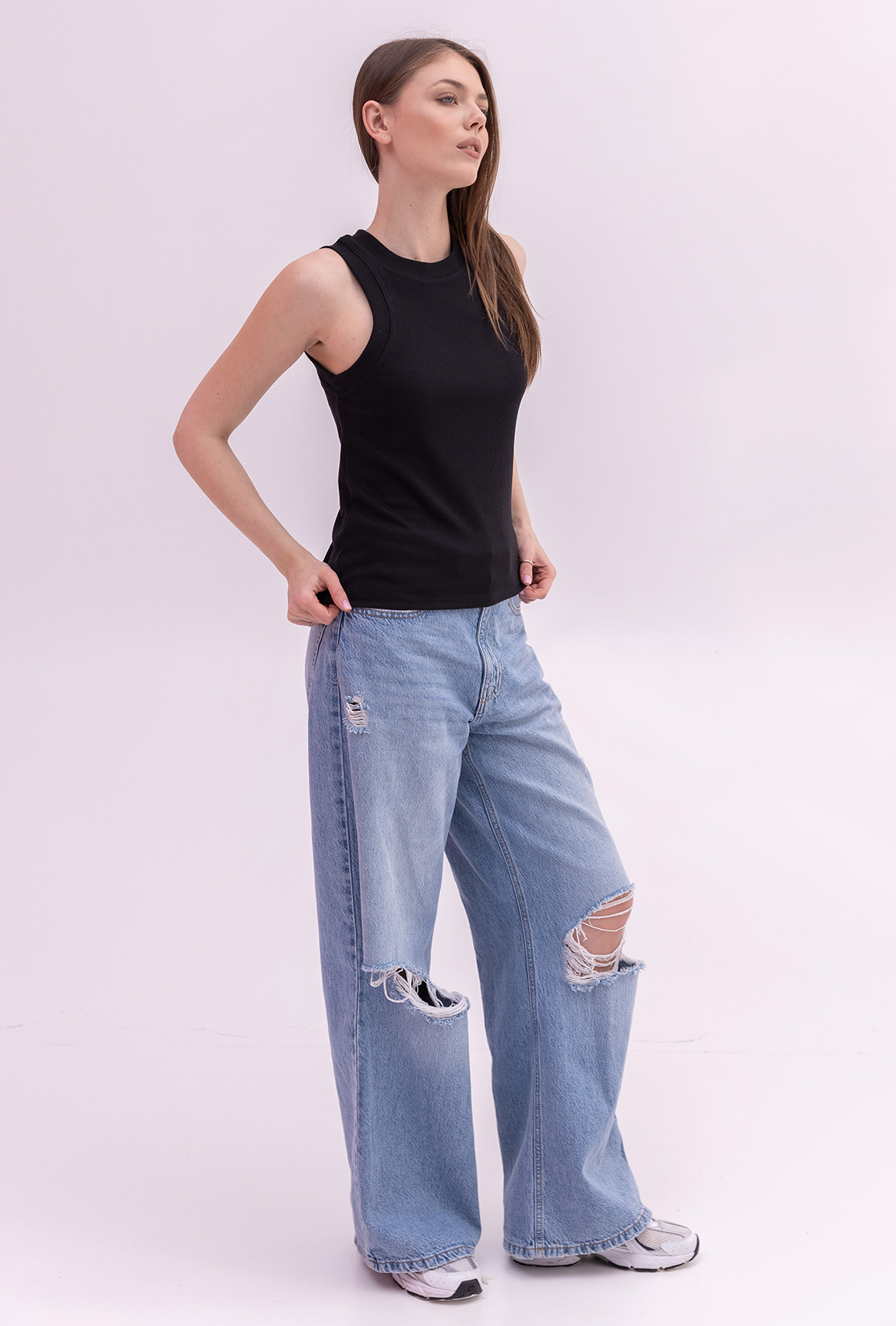 Черная майка в рубчик —  600505. Maritel. Изображенние 1