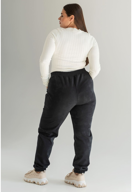 Черные штаны джогеры — 410839. Maritel. Изображенние 2 Черные штаны джогеры — 410839. Maritel. Изображенние 2