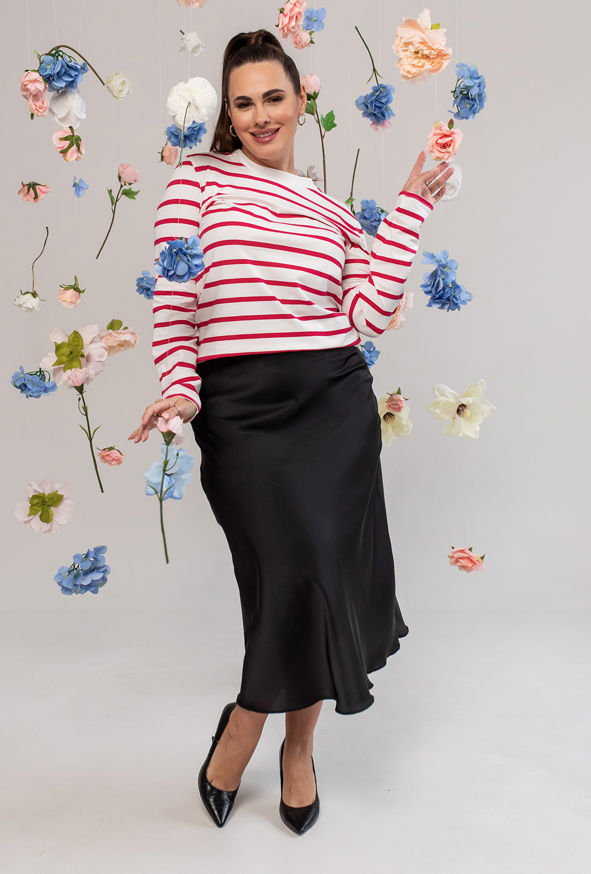 Чорна шовкова спідниця —  689808. Maritel Чорна шовкова спідниця —  689808. Maritel