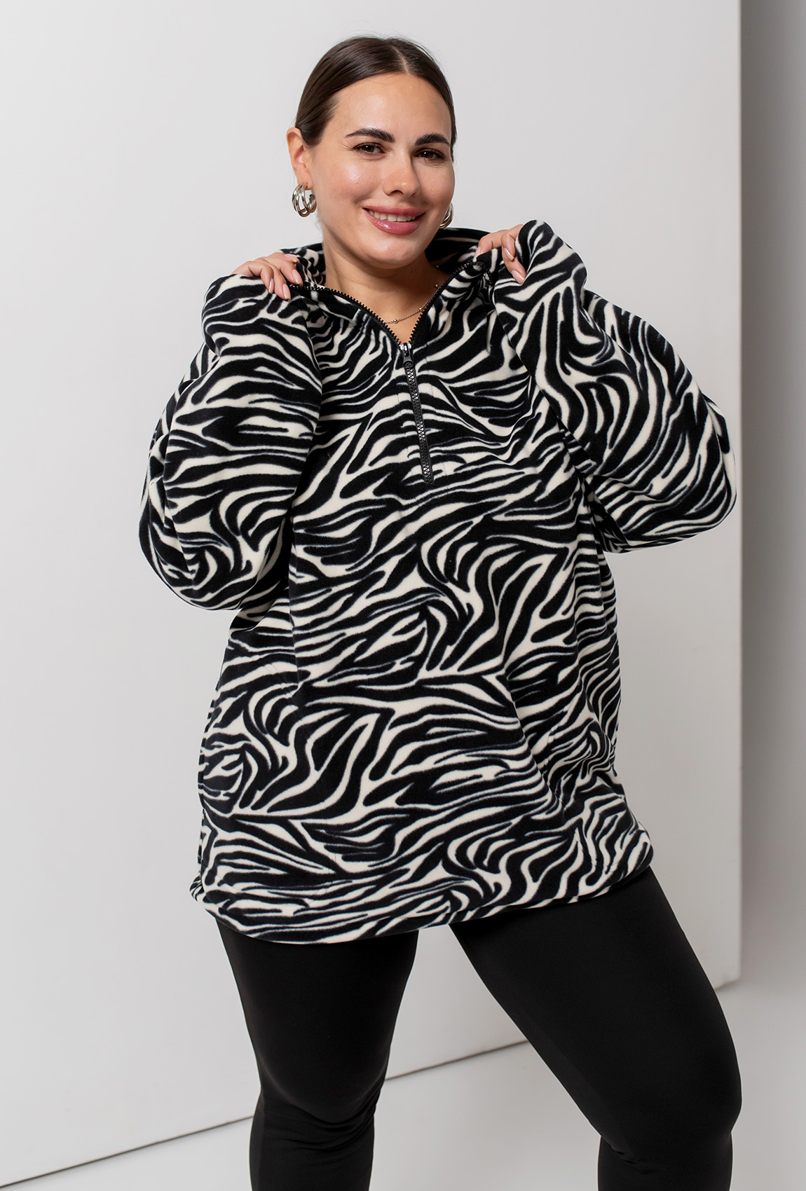 Чорно-біла флісова кофта —  497504. Maritel Чорно-біла флісова кофта —  497504. Maritel