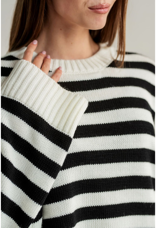 Білий светр у чорну смужку — 172290. Maritel. Зображення 2 Білий светр у чорну смужку — 172290. Maritel. Зображення 2