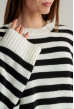 Білий светр у чорну смужку — 172290. Maritel. Зображення 2 Білий светр у чорну смужку — 172290. Maritel. Зображення 2