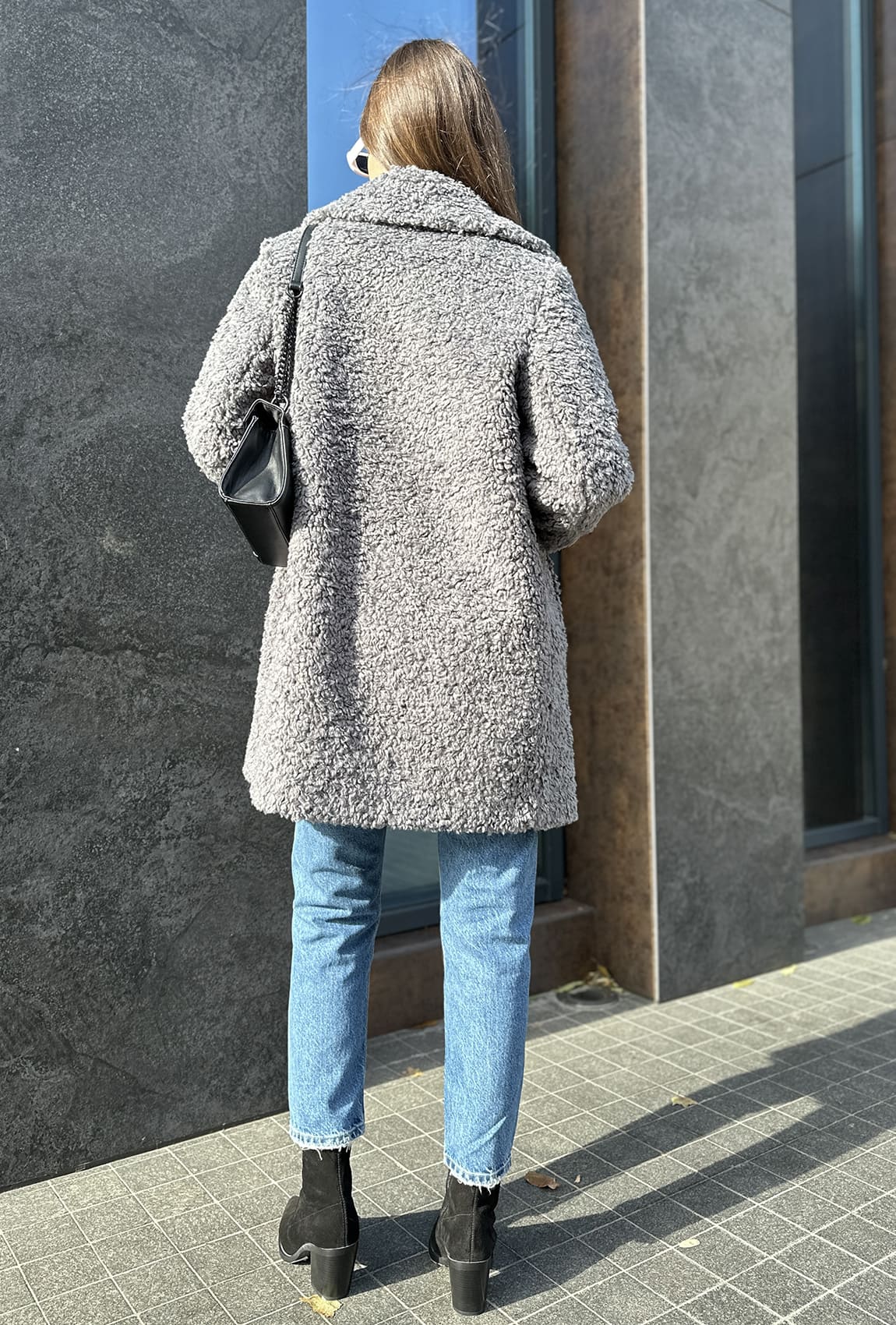 Сіра коротка шуба —  376541. Maritel. Зображення 2