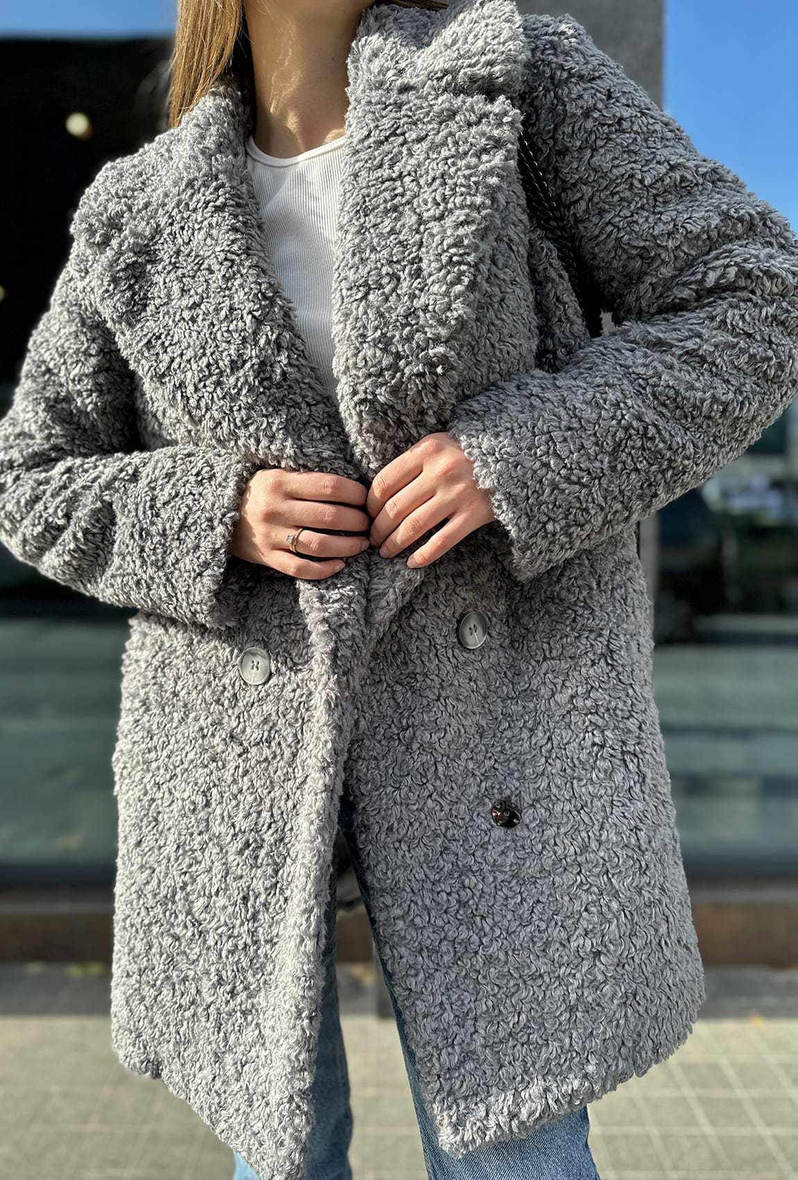 Сіра коротка шуба —  376541. Maritel. Зображення 3