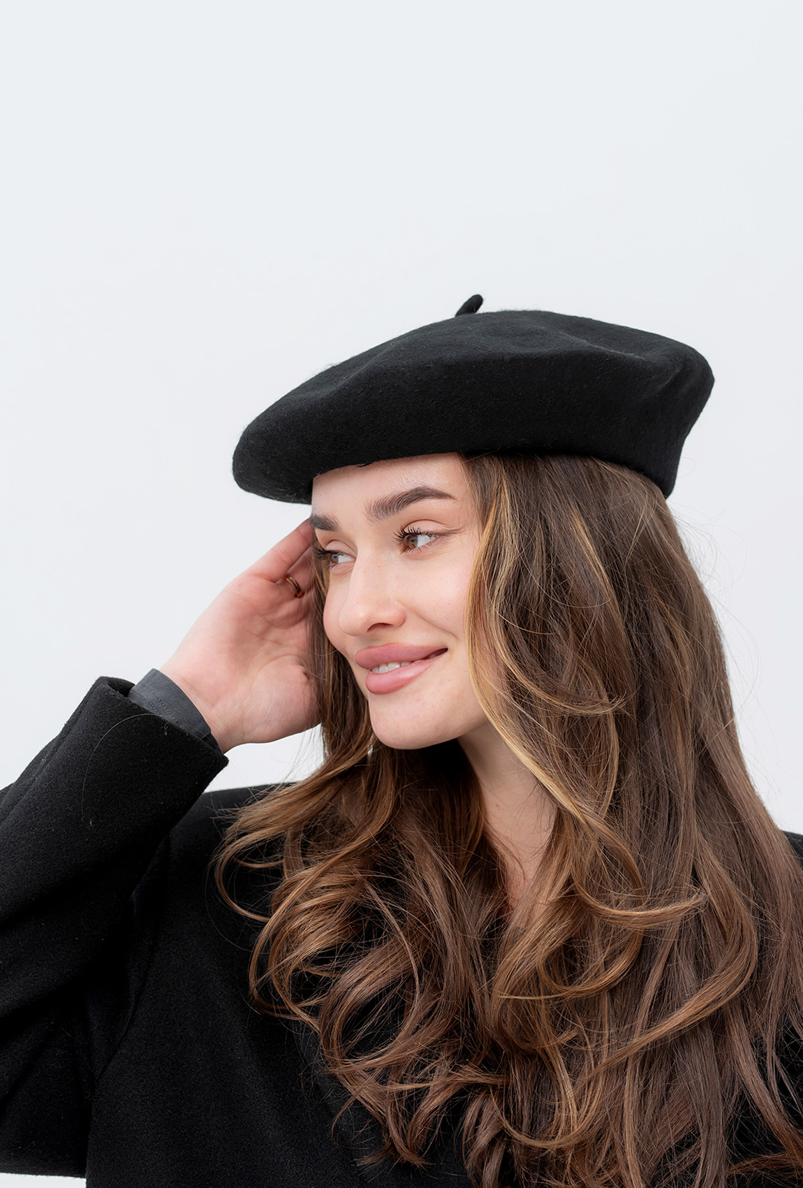 Черный берет —  813155. Maritel. Изображенние 2