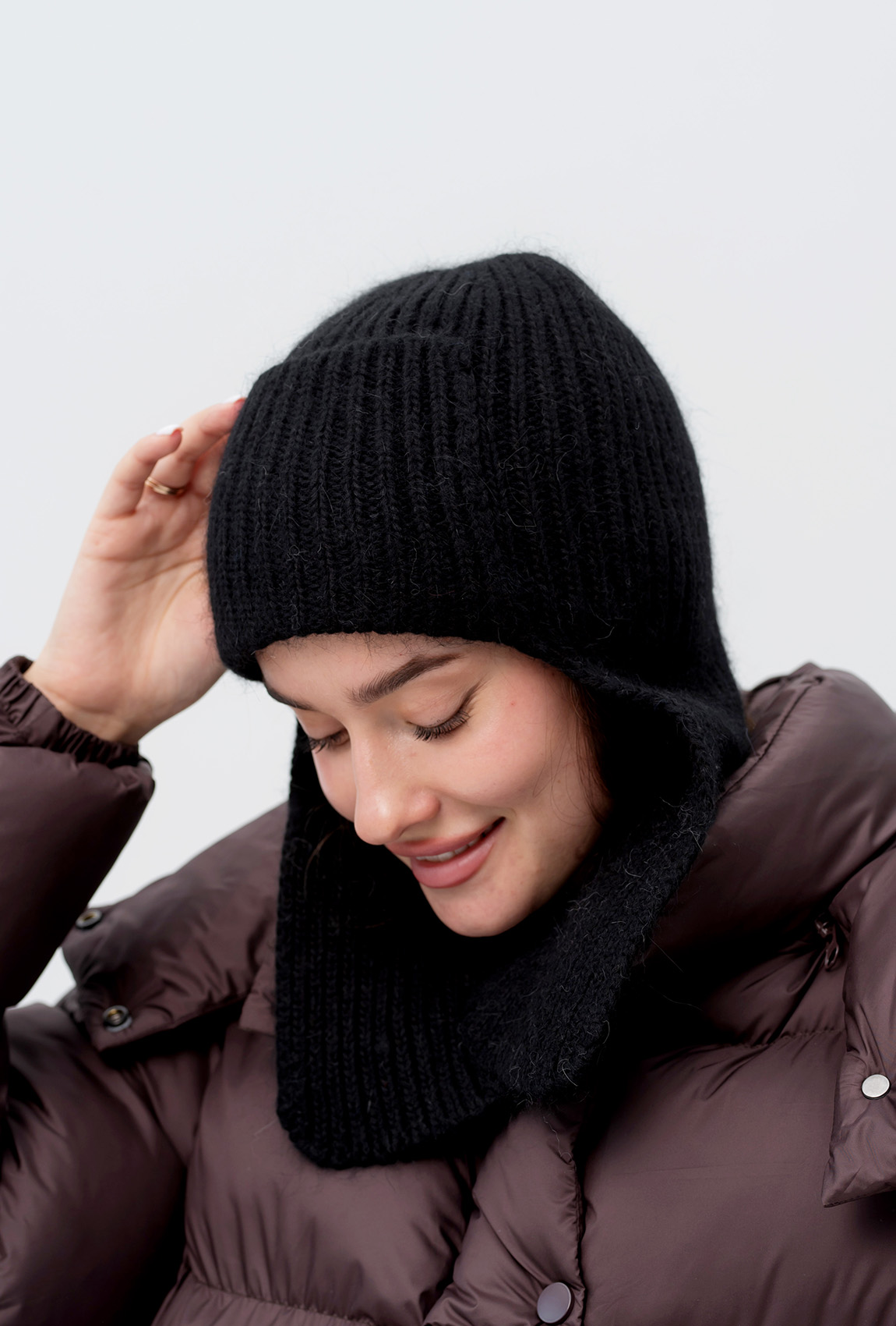 Черная шапка-ушанка —  384239. Maritel. Изображенние 1