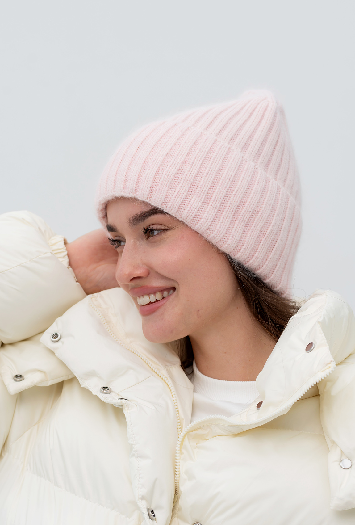 Пудровая женская шапка —  600233. Maritel. Изображенние 1