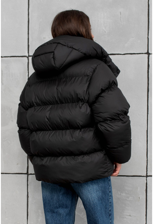 Черный пуховик — 495464. Maritel. Изображенние 1 Черный пуховик — 495464. Maritel. Изображенние 1
