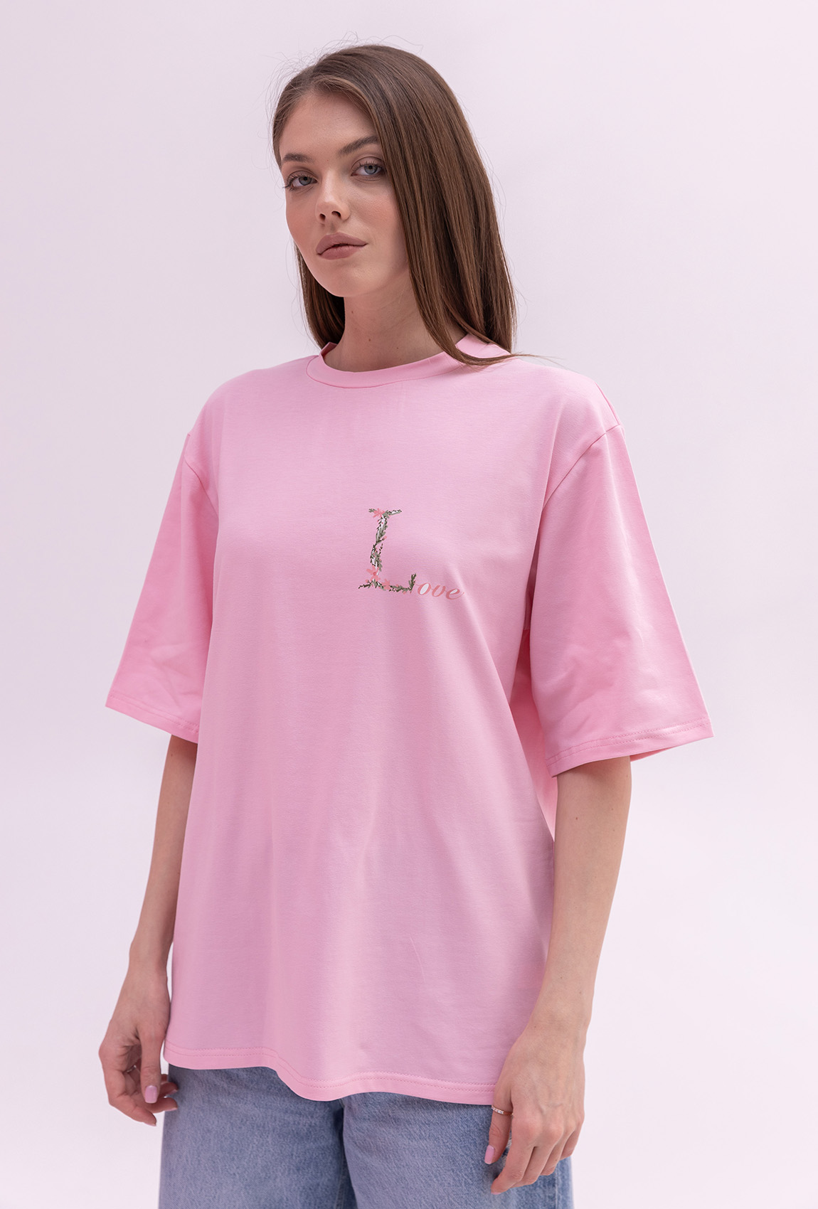 Розовая футболка Love —  857018. Maritel. Изображенние 1 Розовая футболка Love —  857018. Maritel. Изображенние 1