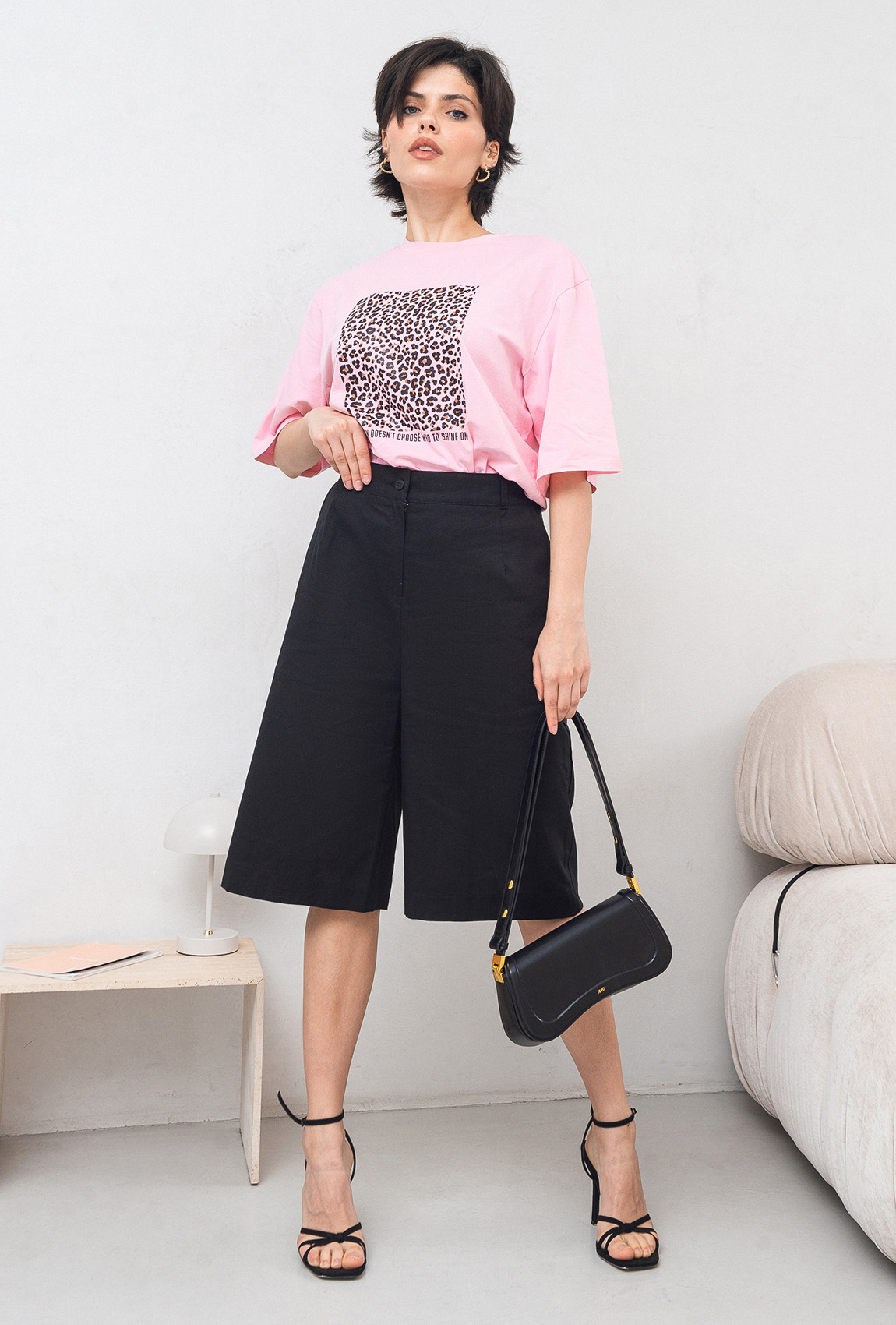 Розовая футболка Shine —  296495. Maritel. Изображенние 1 Розовая футболка Shine —  296495. Maritel. Изображенние 1