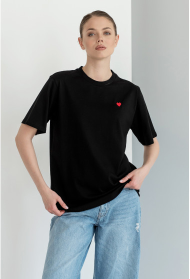 Черная футболка вышивка с сердцем. Maritel. Изображенние 7