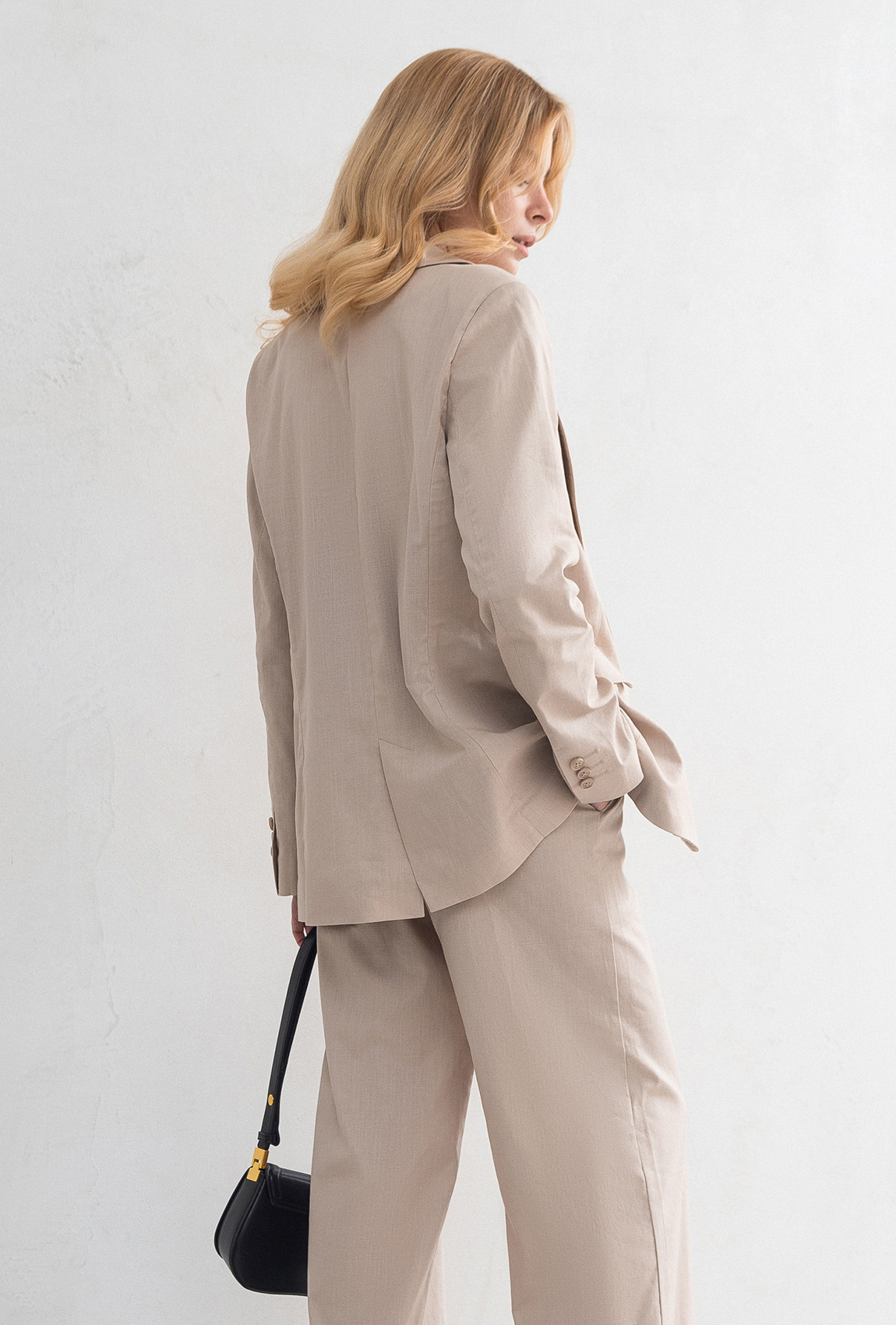 Бежевый льняной жакет —  707973. Maritel. Изображенние 1