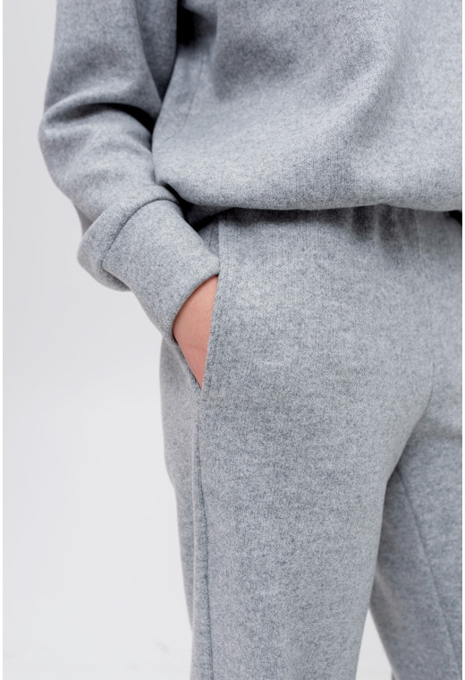 Серый ангоровый костюм Rich to be kind — 405598. Maritel. Изображенние 4 Серый ангоровый костюм Rich to be kind — 405598. Maritel. Изображенние 4