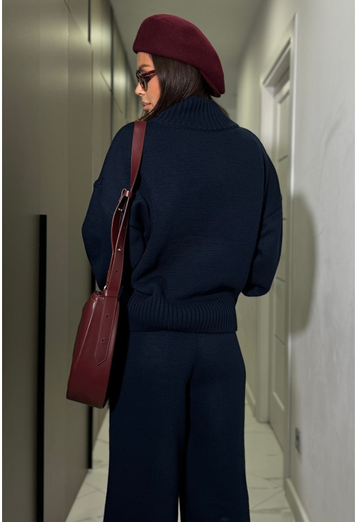Синий вязаный костюм с молнией — 472639. Maritel. Изображенние 1 Синий вязаный костюм с молнией — 472639. Maritel. Изображенние 1