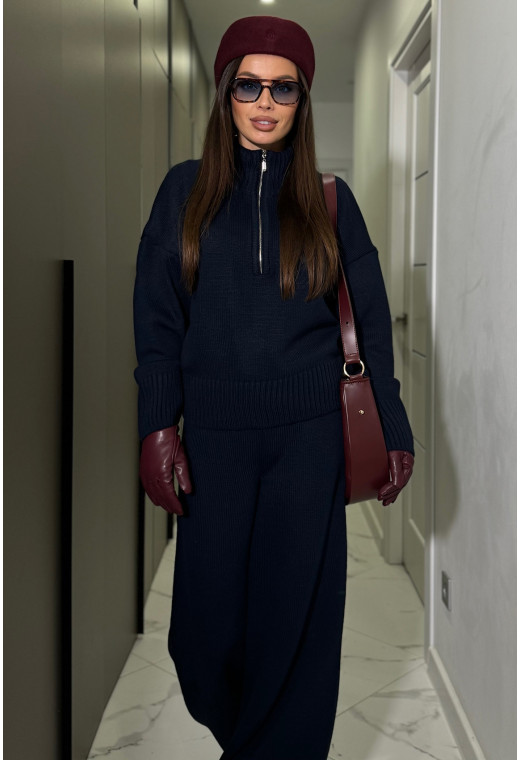 Синий вязаный костюм с молнией — 472639. Maritel. Изображенние 2 Синий вязаный костюм с молнией — 472639. Maritel. Изображенние 2