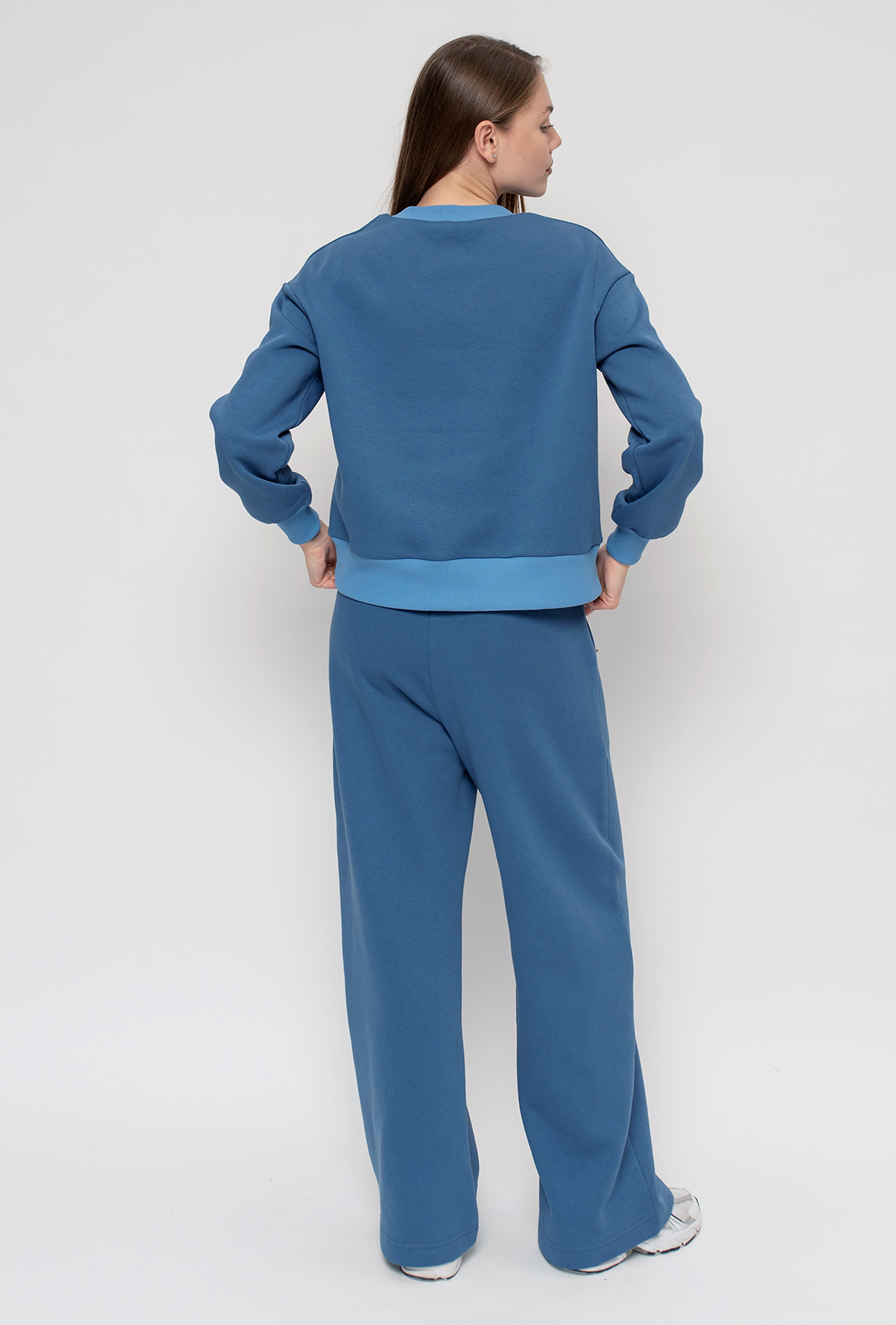 Костюм футер с сердцем цвет джинс —  581650. Maritel. Изображенние 2