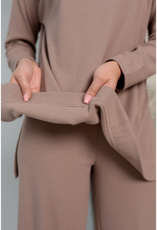 Темно-бежевый костюм комфорт new — 290517. Maritel. Изображенние 4 Темно-бежевый костюм комфорт new — 290517. Maritel. Изображенние 4