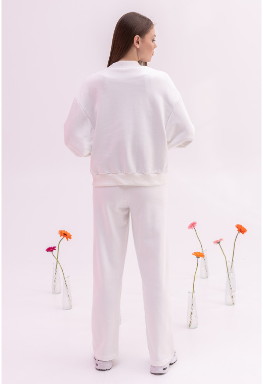 Молочный костюм петля на молнии — 810587. Maritel. Изображенние 2 Молочный костюм петля на молнии — 810587. Maritel. Изображенние 2