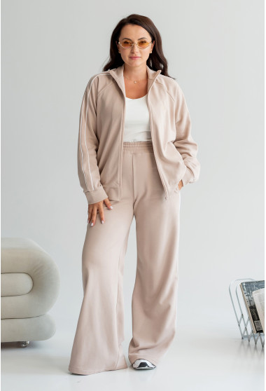 Бежевий костюм петля з кантом. Maritel. Зображення 3