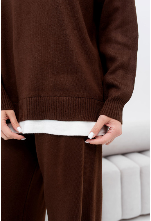 Шоколадный вязаный костюм с воротником — 201892. Maritel. Изображенние 4 Шоколадный вязаный костюм с воротником — 201892. Maritel. Изображенние 4