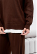 Шоколадный вязаный костюм с воротником — 201892. Maritel. Изображенние 4 Шоколадный вязаный костюм с воротником — 201892. Maritel. Изображенние 4