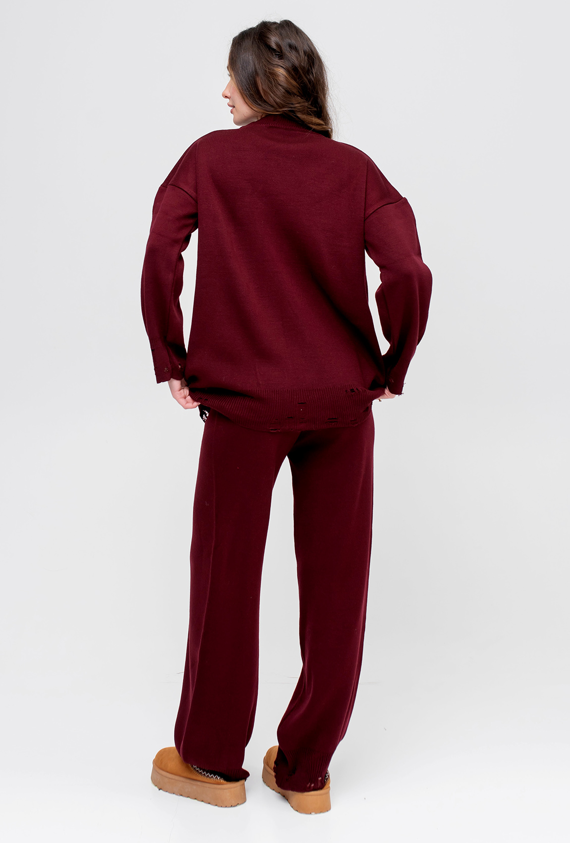  Бордовий в'язаний костюм з надрізами —  207330. Maritel. Зображення 2