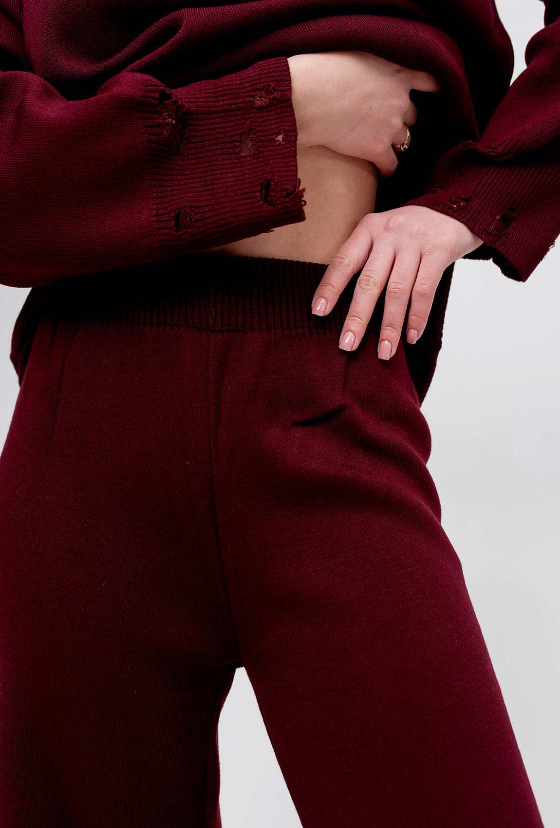  Бордовий в'язаний костюм з надрізами —  207330. Maritel. Зображення 7