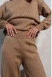 Бежевый вязаный костюм с разрезами. Maritel. Изображенние 4 Бежевый вязаный костюм с разрезами. Maritel. Изображенние 4