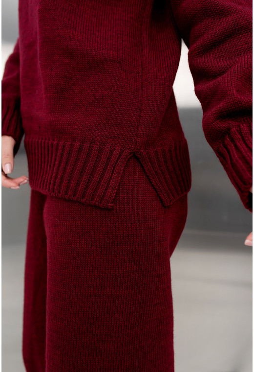 Бордовый вязаный костюм с разрезами — 407638. Maritel. Изображенние 4 Бордовый вязаный костюм с разрезами — 407638. Maritel. Изображенние 4