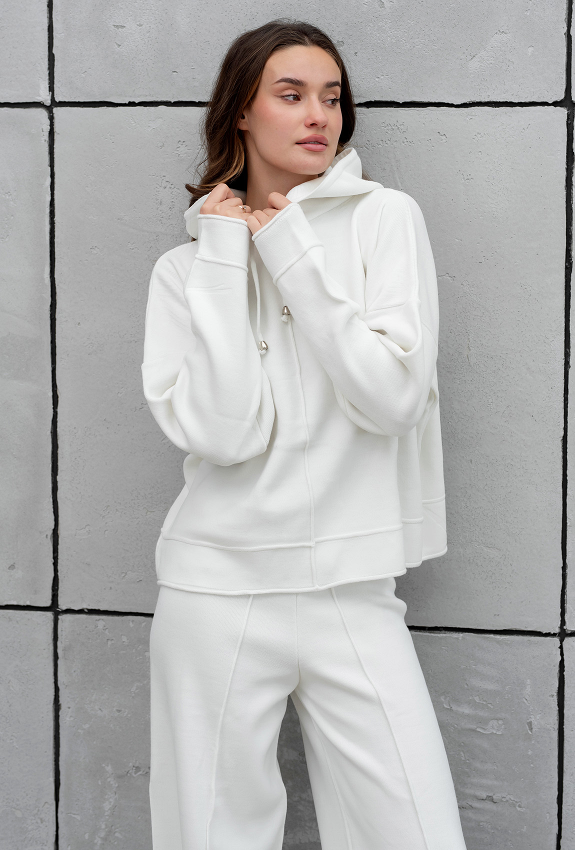 Молочний костюм відстрочка з капюшоном  —  687846. Maritel. Зображення 2