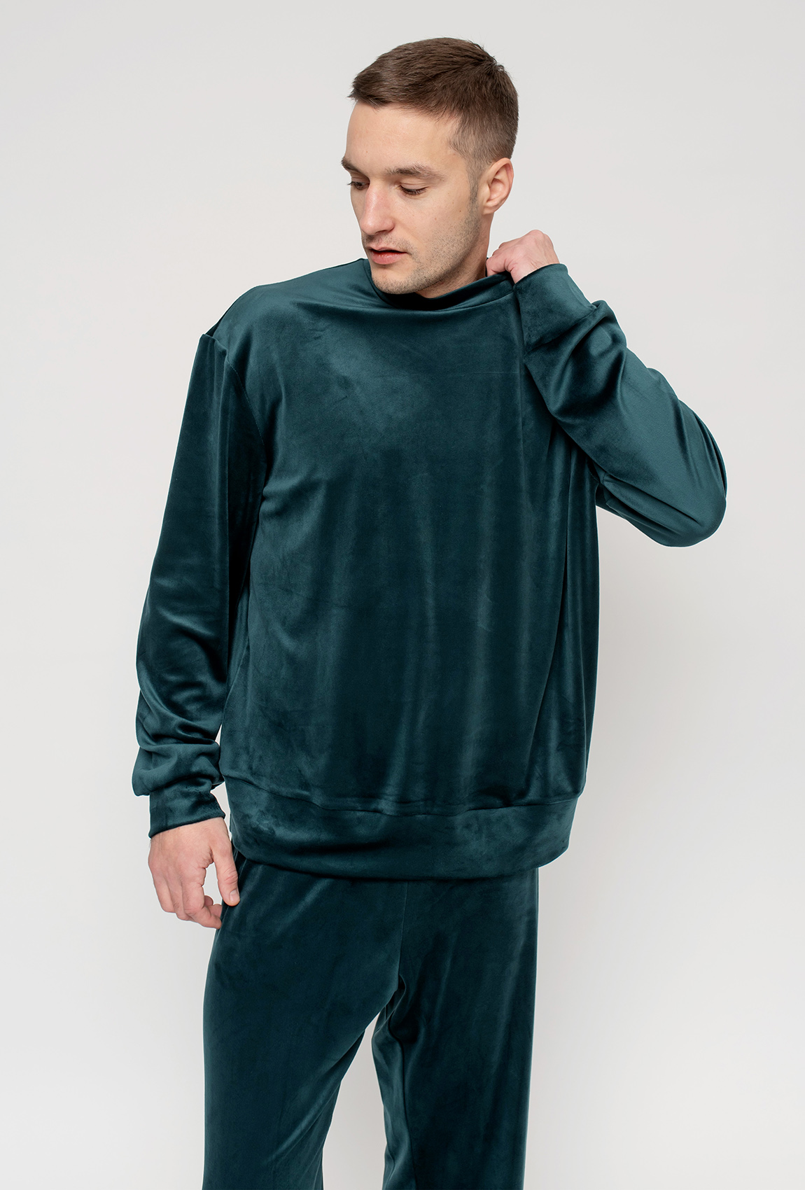 Изумрудная мужская велюровая пижама —  920414. Maritel. Изображенние 3