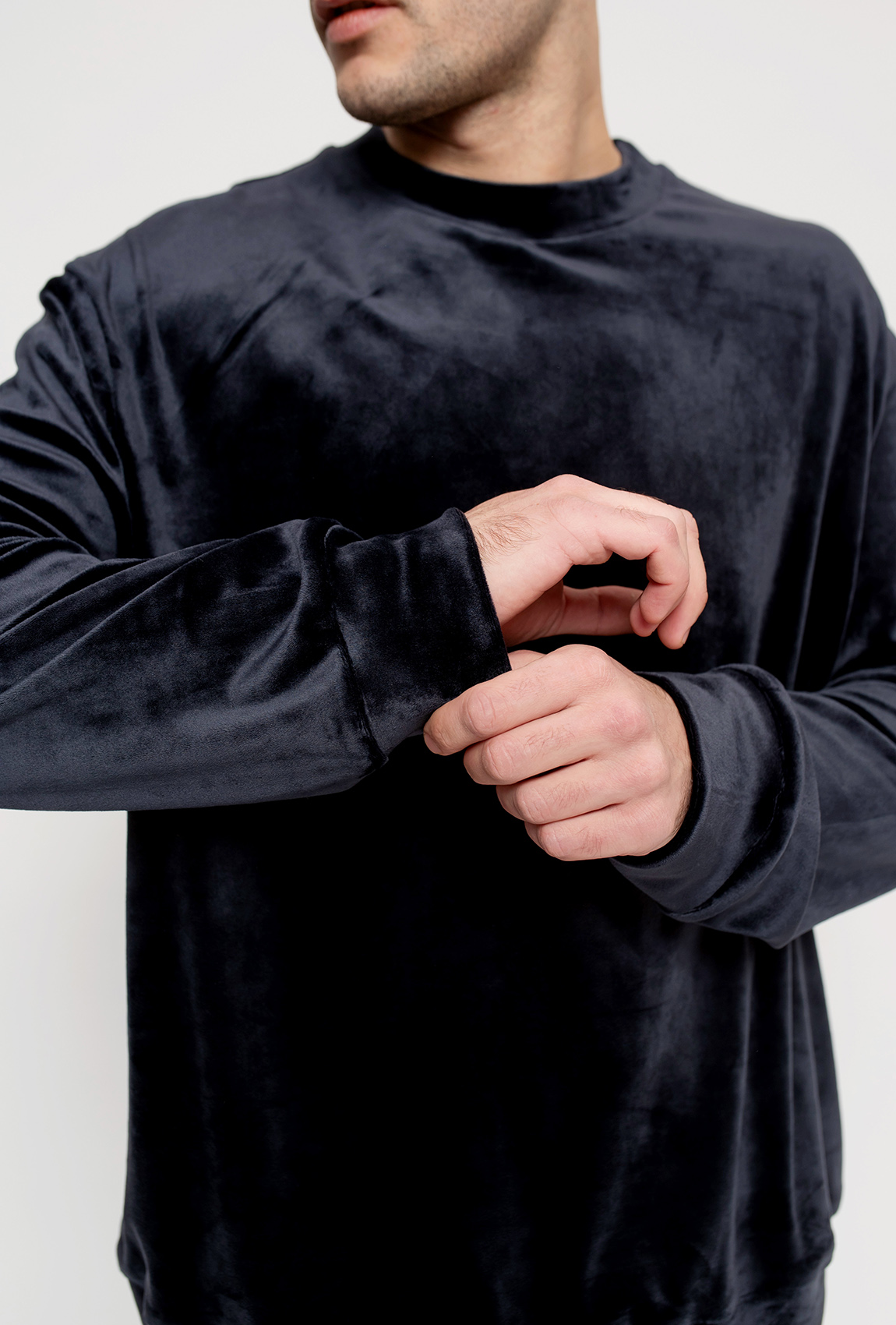 Синяя мужская велюровая пижама — 517696. Maritel. Изображенние 4 Синяя мужская велюровая пижама — 517696. Maritel. Изображенние 4