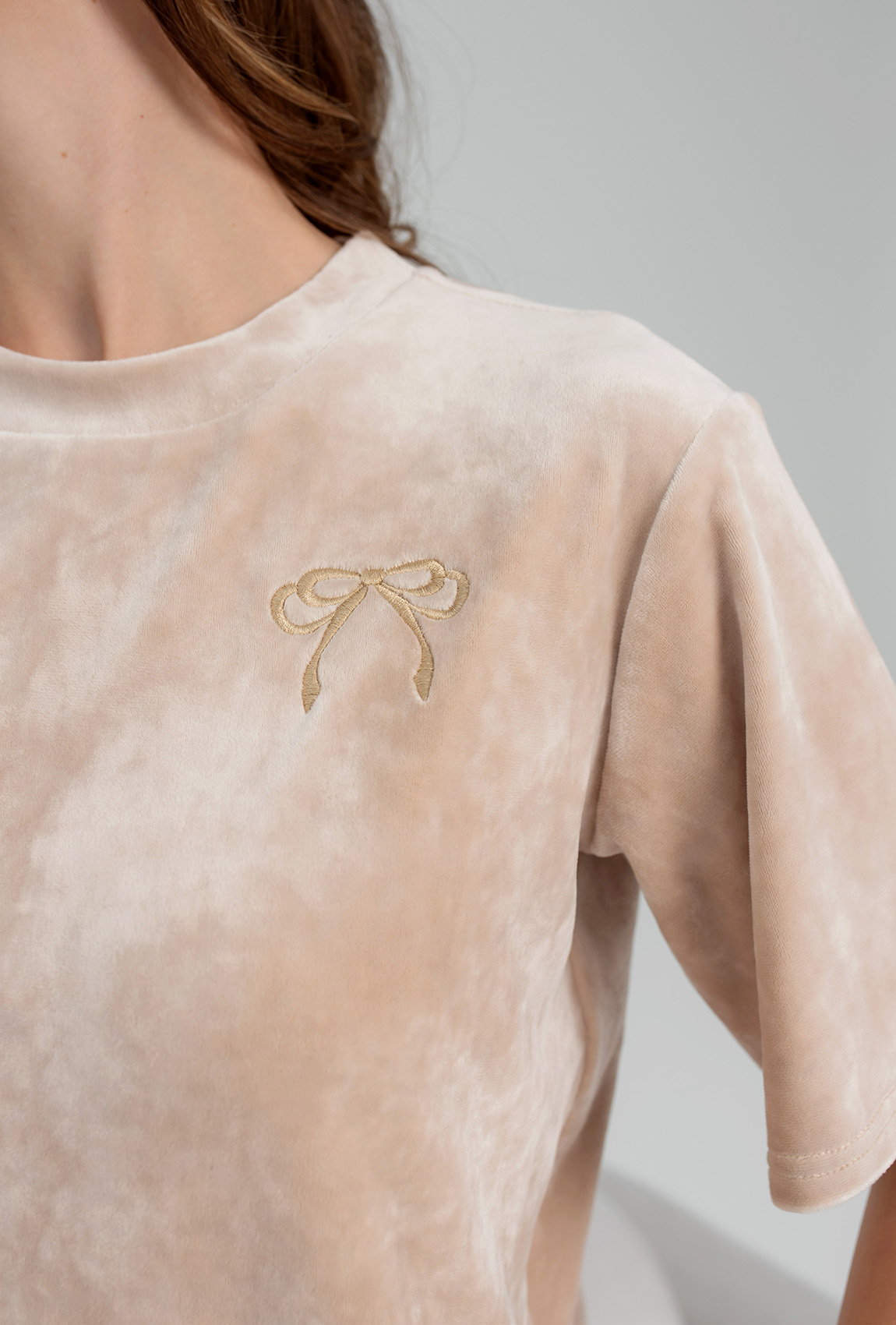 Бежевая пижама бант с шортами —  141145. Maritel. Изображенние 5