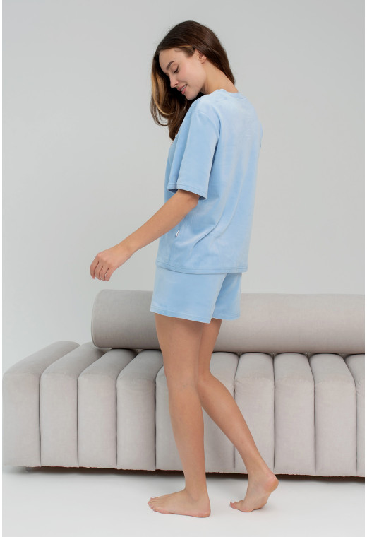 Голубая пижама бант с шортами — 389734. Maritel. Изображенние 1 Голубая пижама бант с шортами — 389734. Maritel. Изображенние 1