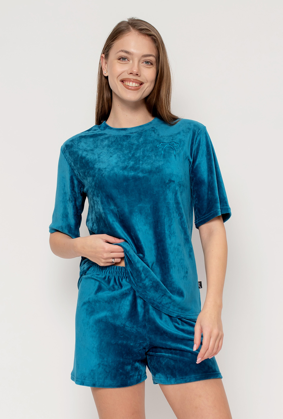 Аквамариновая пижама бант с шортами — 800741. Maritel. Изображенние 2 Аквамариновая пижама бант с шортами — 800741. Maritel. Изображенние 2